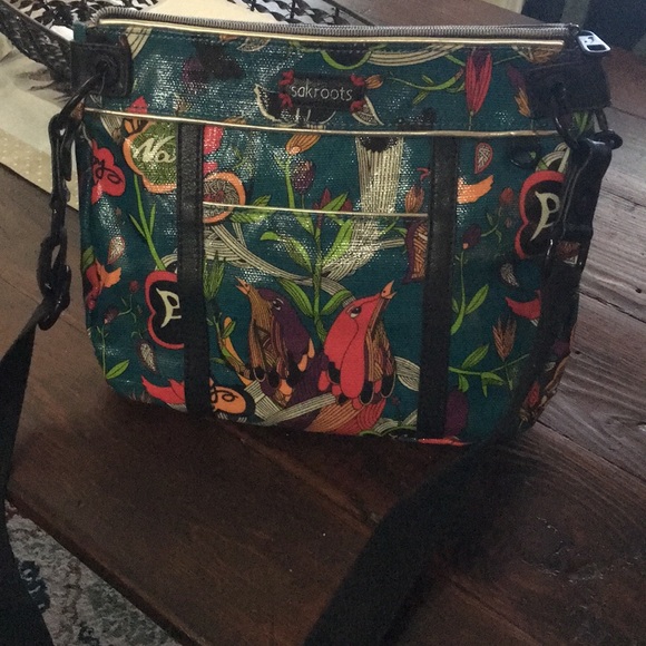 Sakroots Handbags - Sak Roots cross body purse w/ wallet